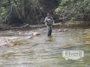 Pescando el Curueño, enviado por: enedino