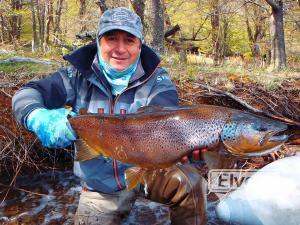 Bariloche Outfitters, sent by: Johansen