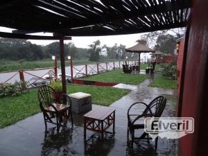 El río junto al Lodge, enviado por: Administrador