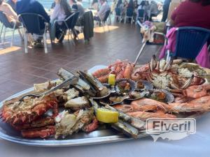 Galicia, enviado por: Mar (No registrado)